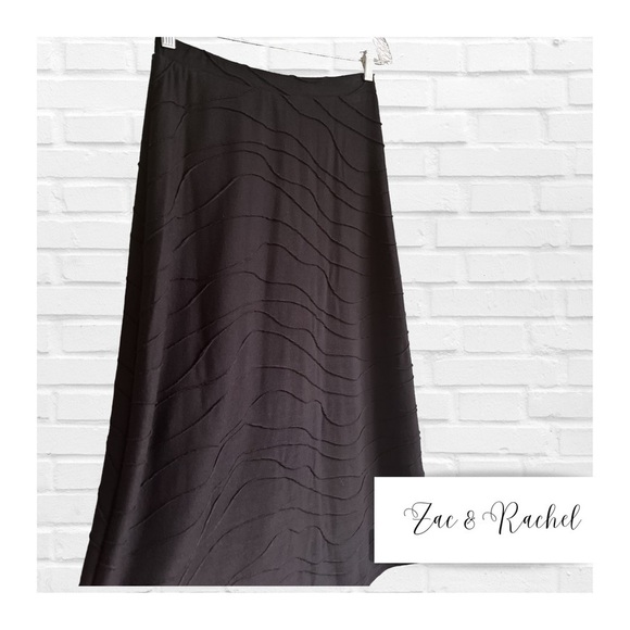 Zac and Rachel Black Wave Design A-Line Maxi Skirt Women’s Petite - Picture 1 of 4